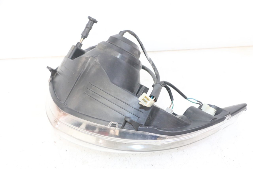 photo de FARO DELANTERO PEUGEOT ELYSTAR 125 (2002 - 2007) - Enfoque en la estructura