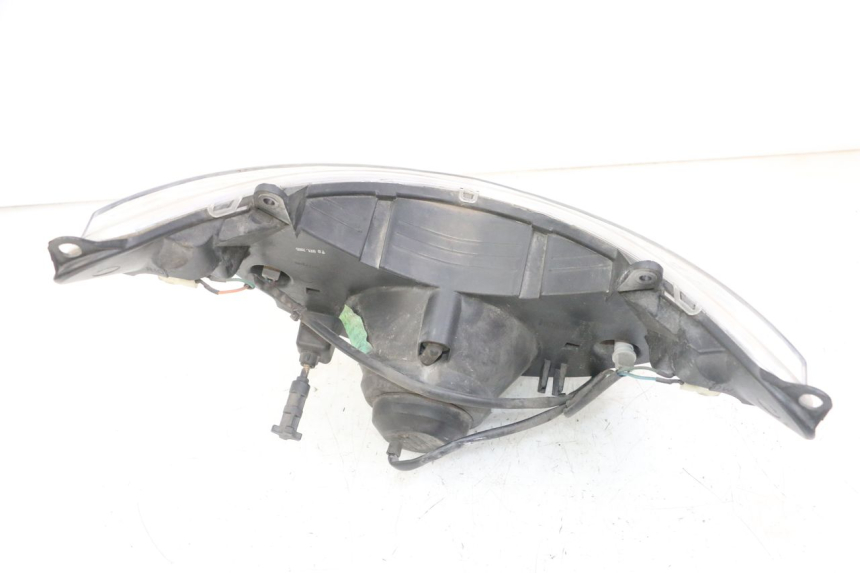 photo de FARO DELANTERO PEUGEOT ELYSTAR 125 (2002 - 2007) - Otra perspectiva