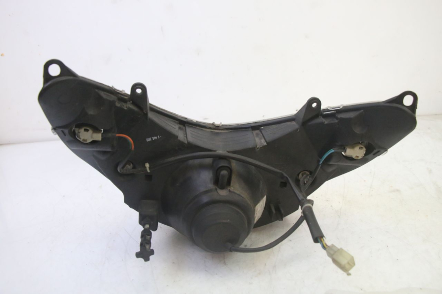 photo de FARO DELANTERO PEUGEOT ELYSTAR 50 (2002 - 2014) - Estado de la superficie y material