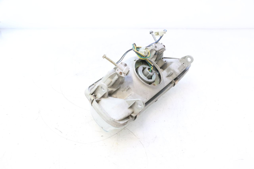 photo de FARO DELANTERO MBK EVOLIS 80 (1993 - 1999) - Detalles de los puntos de fijación