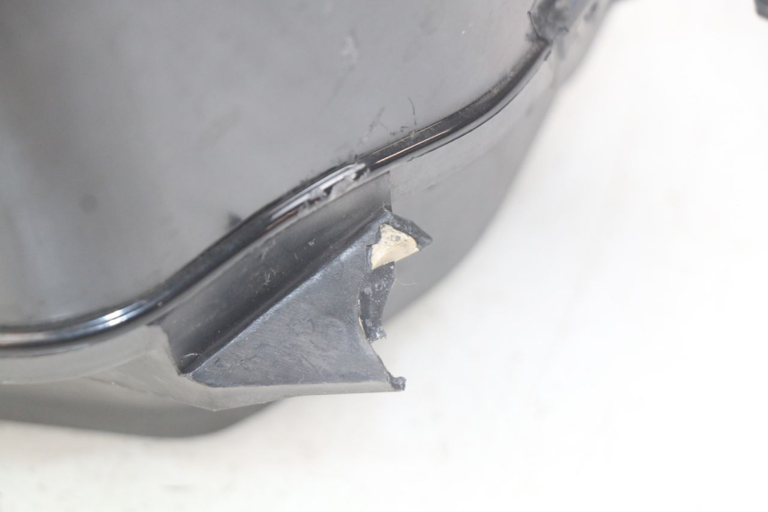 photo de FARO DELANTERO HONDA FES PANTHEON 2T 125 (1998 - 2002) - Características distintivas