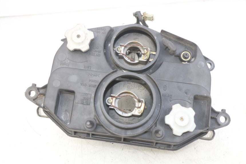 photo de FARO DELANTERO HONDA FES PANTHEON 2T 125 (1998 - 2002) - Primer plano técnico