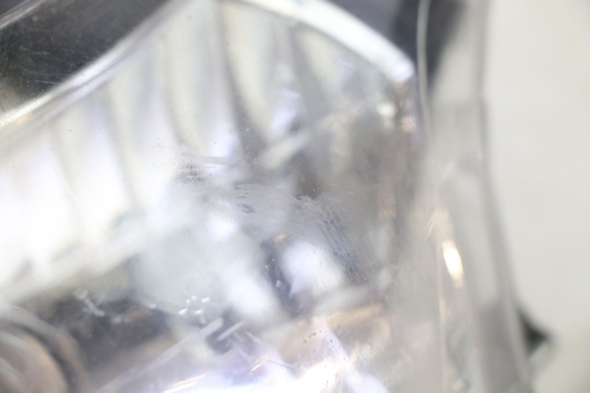 photo de FARO DELANTERO STAHO FH 50 (2018 - 2019) - Primer plano técnico