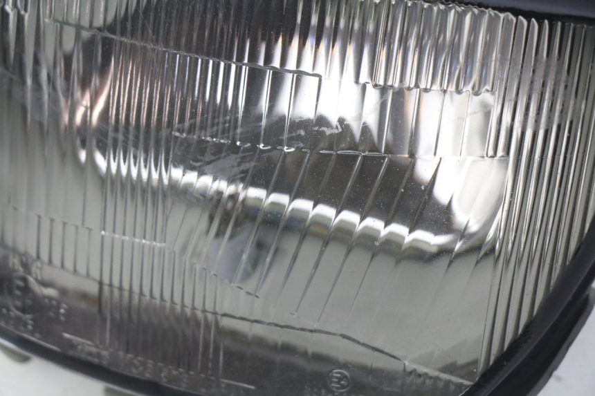 photo de FARO DELANTERO YAMAHA FJ 3CX 1200 (1986 - 1996) - Zoom estado de uso