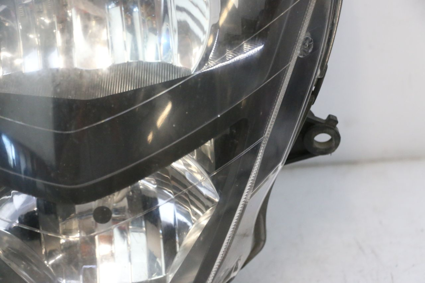 photo de FARO DELANTERO HONDA FJS SILVER WING SILVERWING 400 (2005 - 2008) - Estado de la superficie y material