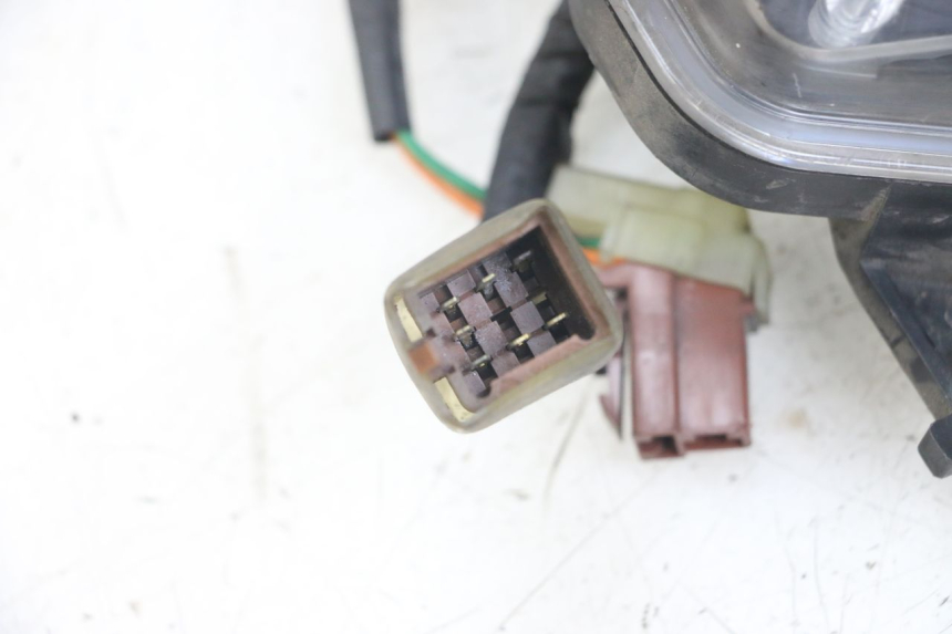 photo de FARO DELANTERO HONDA FJS SILVERWING SILVER WING 600 (2001 - 2010) - Otra vista del artículo