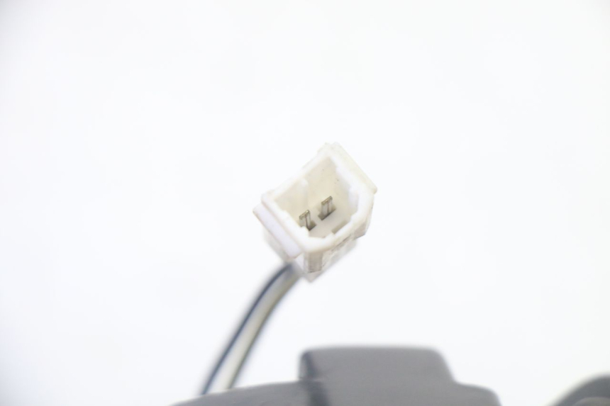 photo de FARO DELANTERO PIAGGIO FLY 2T 50 (2004 - 2017) - Detalles de los puntos de fijación