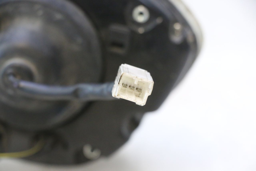 photo de FARO DELANTERO PIAGGIO FLY 2T 50 (2004 - 2017) - Primer plano de alta resolución