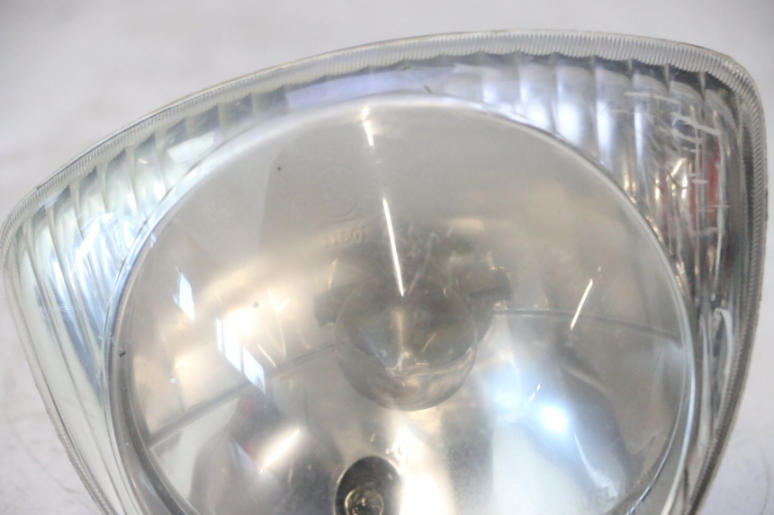 photo de FARO DELANTERO PIAGGIO FLY 2T 50 (2004 - 2017) - Enfoque en la estructura
