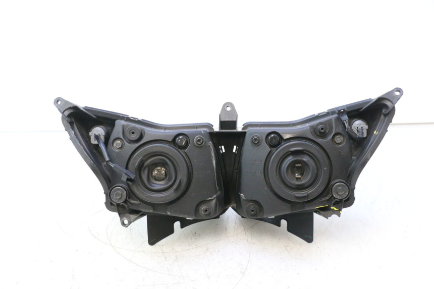photo de FARO DELANTERO YAMAHA FZ8 800 (2010 - 2016) - Enfoque en la estructura