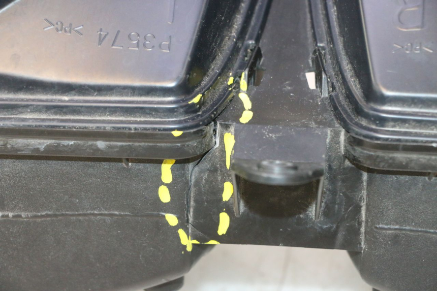 photo de FARO DELANTERO YAMAHA FZ8 800 (2010 - 2016) - Ángulo de visión alternativo