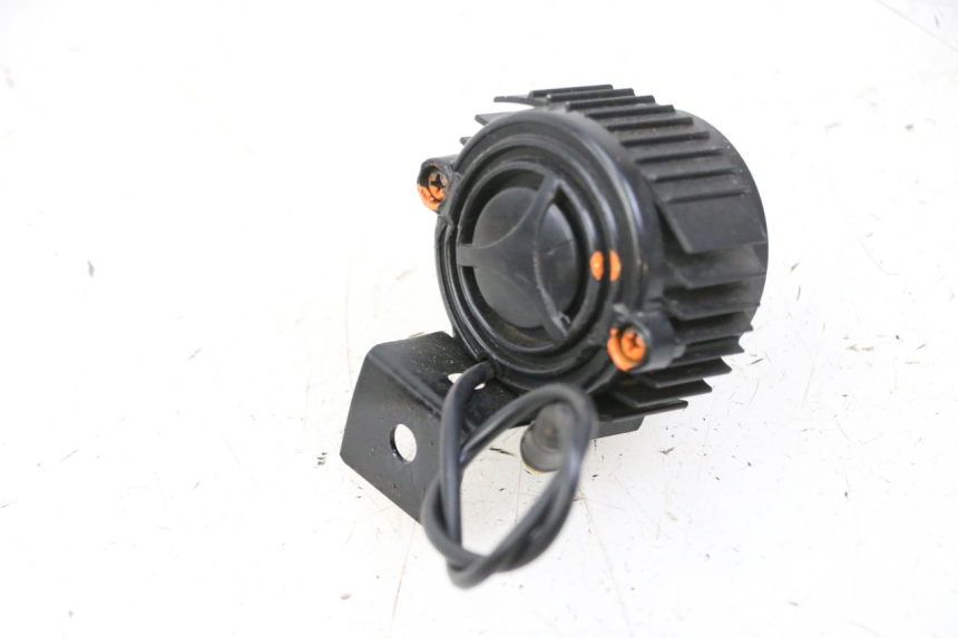 photo de FARO DELANTERO KUKIRIN G2 MASTER 1 - Zoom estado de uso