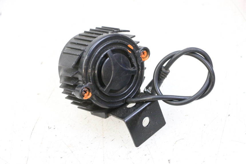 photo de FARO DELANTERO KUKIRIN G2 MASTER 1 - Otra perspectiva