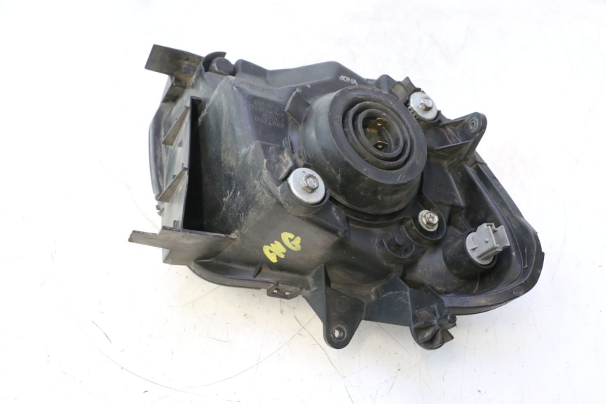 photo de FARO DELANTERO IZQUIERDA SUZUKI BURGMAN EXECUTIVE ABS 650 (2006 - 2012) - Características distintivas