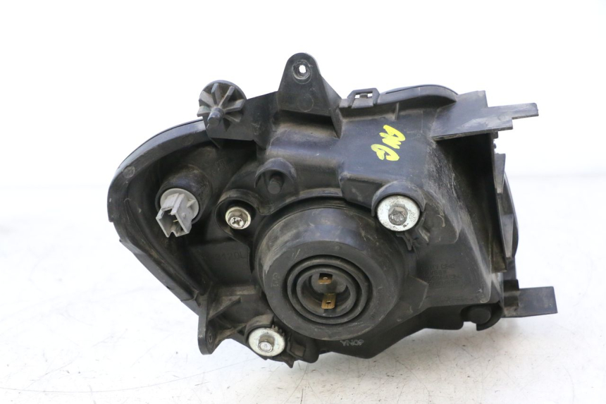 photo de FARO DELANTERO IZQUIERDA SUZUKI BURGMAN EXECUTIVE ABS 650 (2006 - 2012) - Primer plano de alta resolución