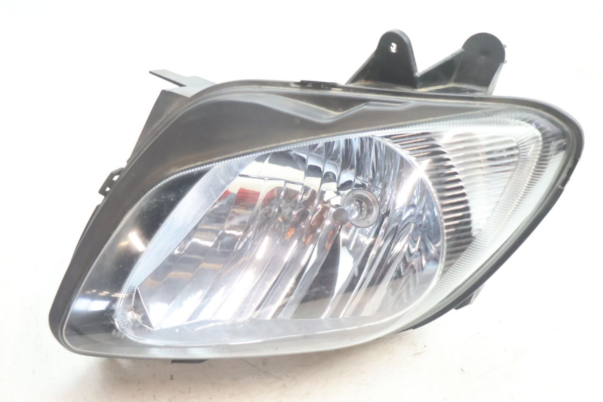 photo de FARO DELANTERO IZQUIERDA SUZUKI BURGMAN EXECUTIVE ABS 650 (2006 - 2012) - Detalle de la pieza