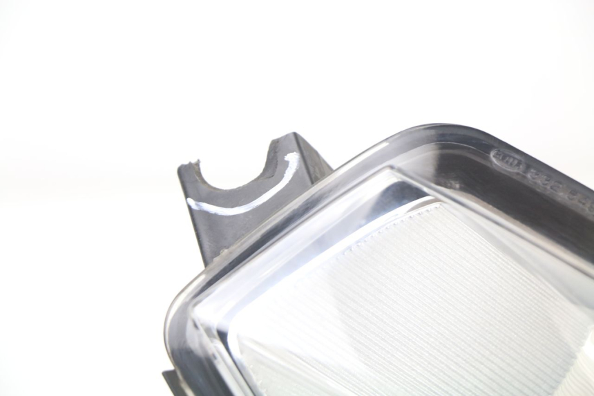 photo de FARO DELANTERO IZQUIERDA BMW C SPORT 650 (2015 - 2021) - Características distintivas