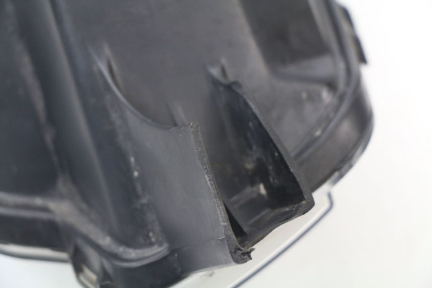 photo de FARO DELANTERO IZQUIERDA BMW C SPORT 650 (2015 - 2021) - Primer plano técnico