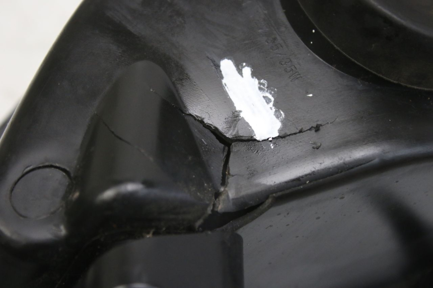 photo de FARO DELANTERO IZQUIERDO PEUGEOT CITYSTAR 50 (2013 - 2017) - Primer plano técnico