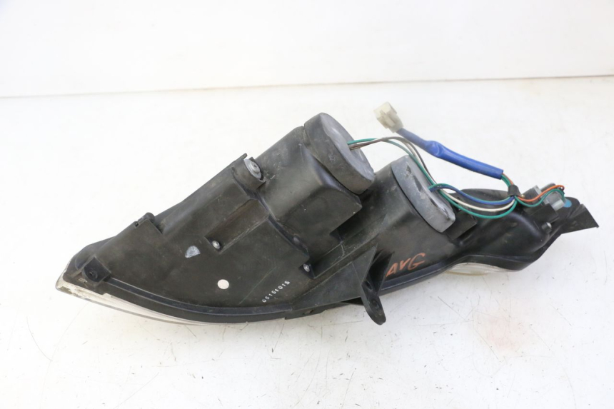 photo de FARO DELANTERO IZQUIERDO KYMCO DINK STREET 125 (2009 - 2014) - Detalles de los puntos de fijación