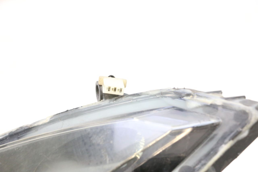 photo de FARO DELANTERO IZQUIERDA KEEWAY MATRIX RX9 125 (2006 - 2007) - Otra vista del artículo