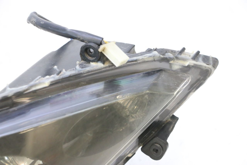photo de FARO DELANTERO IZQUIERDA KEEWAY MATRIX RX9 125 (2006 - 2007) - Zoom sobre los componentes