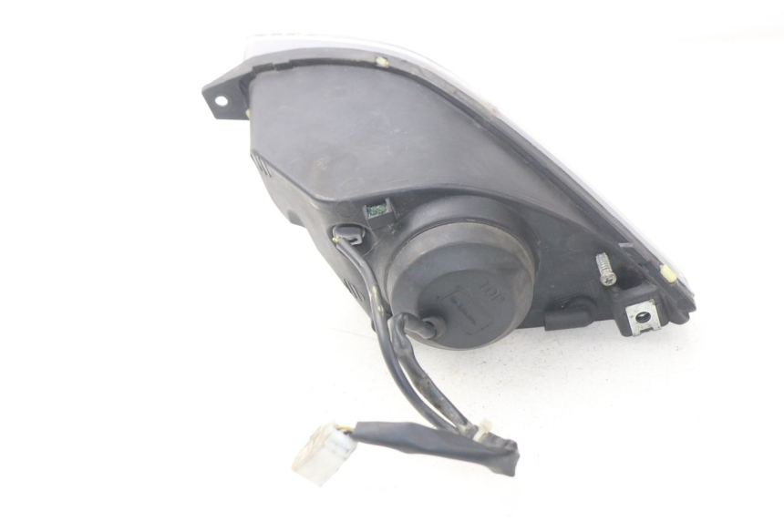 photo de FARO DELANTERO IZQUIERDO GILERA NEXUS 125 (2009 - 2013) - Detalles de los puntos de fijación