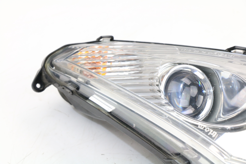 photo de FARO DELANTERO IZQUIERDA PEUGEOT SATELIS COMPRESSOR K15 125 (2006 - 2009) - Detalles de los puntos de fijación