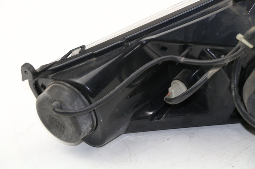 photo de FARO DELANTERO IZQUIERDA PEUGEOT SATELIS COMPRESSOR K15 125 (2006 - 2009) - Foto de producto adicional