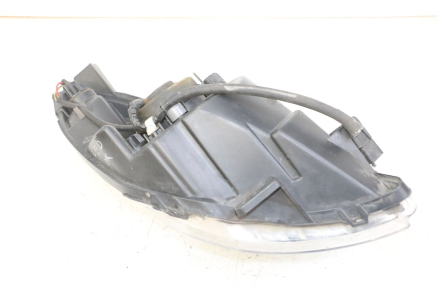 photo de FARO DELANTERO IZQUIERDA PEUGEOT SATELIS 125 (2013 - 2018) - Zoom estado de uso