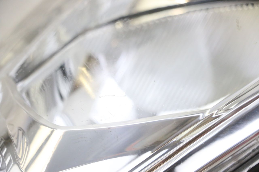 photo de FARO DELANTERO IZQUIERDA PEUGEOT SATELIS 125 (2013 - 2018) - Zoom estado de uso