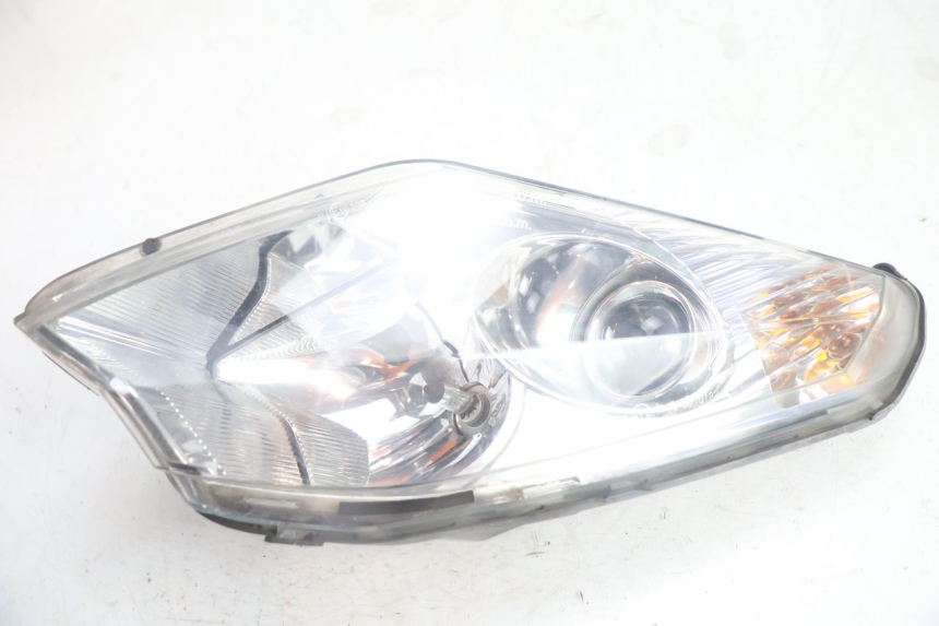 photo de FARO DELANTERO IZQUIERDO PEUGEOT SATELIS 125 (2006 - 2009) - Detalle de la pieza