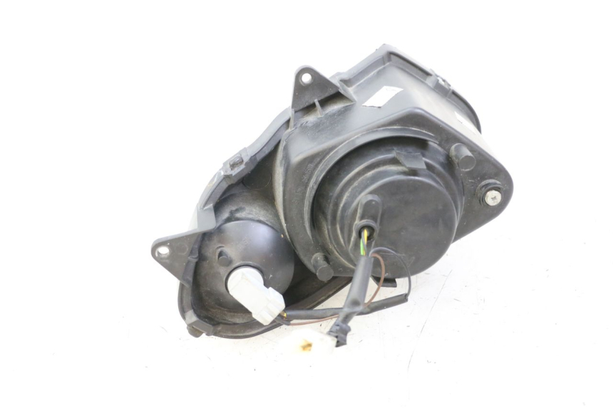 photo de FARO DELANTERO IZQUIERDA YAMAHA TZR 50 (2008 - 2016) - Otra perspectiva