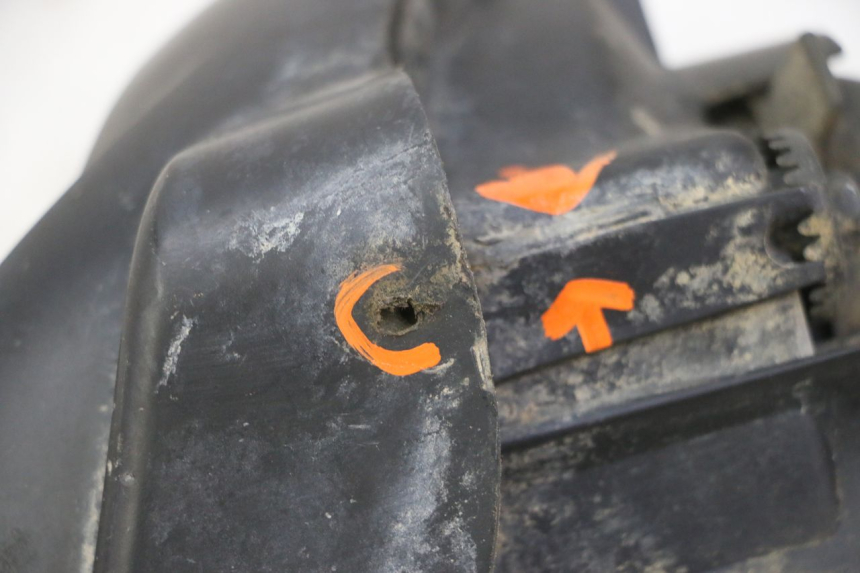 photo de FARO DELANTERO IZQUIERDA YAMAHA YFM R RAPTOR 250 (2008 - 2014) - Estado de la superficie y material