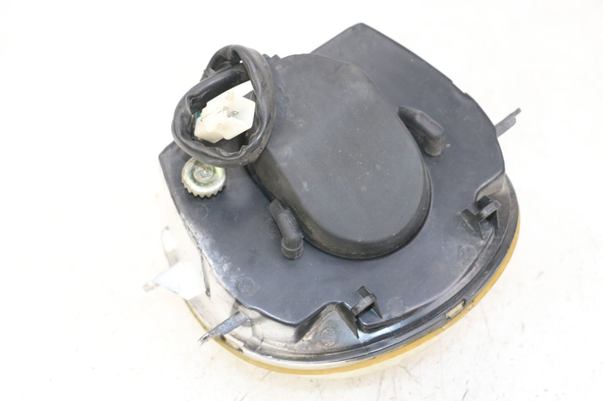 photo de FARO DELANTERO GOES WIKI 125 (2010 - 2015) - Detalles de los puntos de fijación