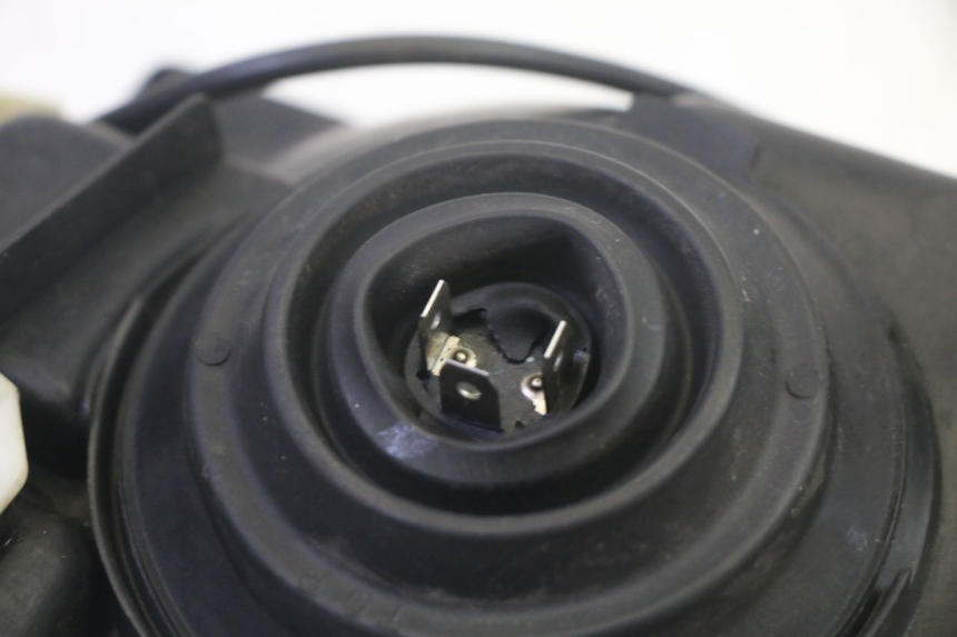 photo de FARO DELANTERO KAWASAKI GPZ RX 1000 (1986 - 1988) - Recambio usado revisado