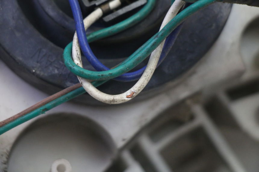 photo de FARO DELANTERO KYMCO GRAND DINK 125 (2008 - 2014) - Otra vista del artículo