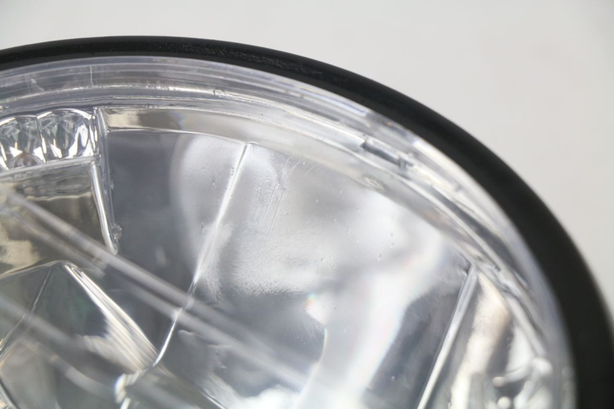 photo de FARO DELANTERO SUZUKI GSF N BANDIT 600 (1996 - 1999) - Detalle de la pieza