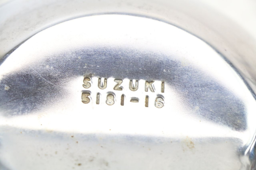 photo de FARO DELANTERO SUZUKI GSX E 250 (1982 - 1983) - Primer plano técnico