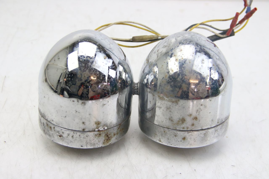 photo de FARO DELANTERO SUZUKI GSX-F GSX  F 1100 (1988 - 1994) - Otra perspectiva