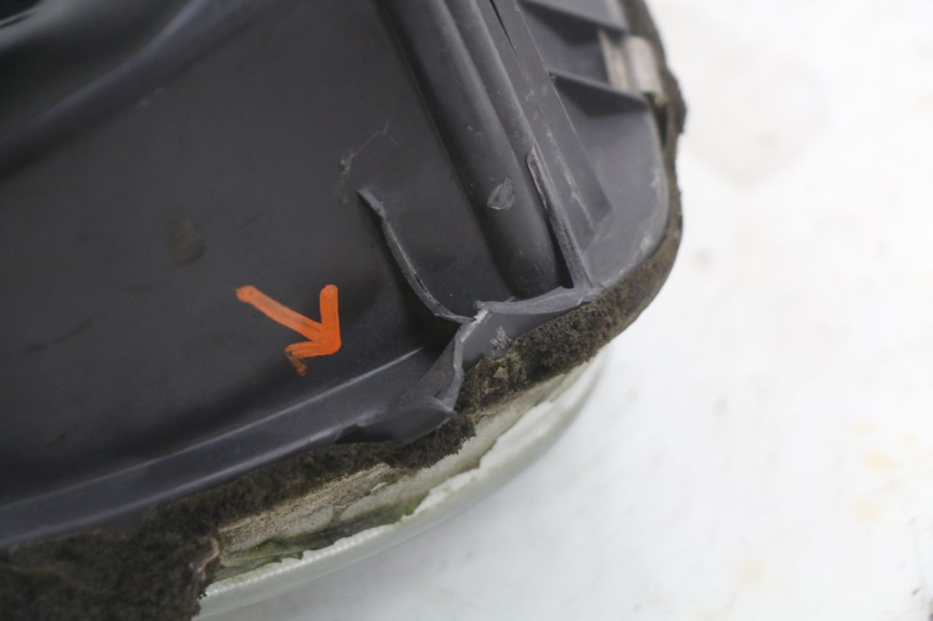 photo de FARO DELANTERO HONDA CBR F 1000 (1993 - 1996) - Primer plano de alta resolución