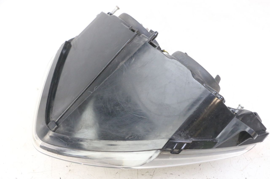 photo de FARO DELANTERO PIAGGIO IE MP3 YOURBAN 300 (2011 - 2016) - Detalle de la pieza