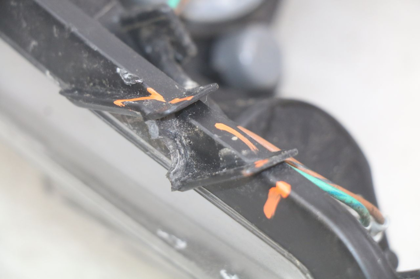 photo de FARO DELANTERO SYM JET SPORT XR 50 (2006 - 2015) - Marcados y referencias originales