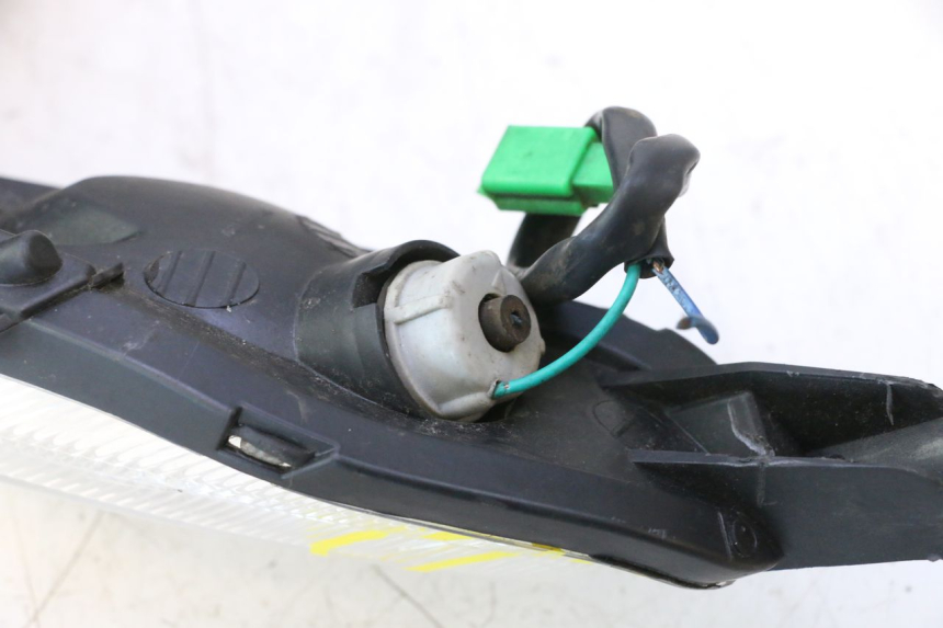 photo de FARO DELANTERO PEUGEOT KISBEE 2T 50 (2010 - 2017) - Otra vista del artículo