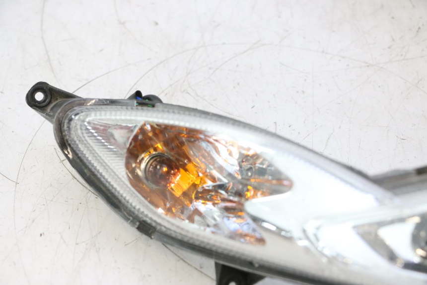 photo de FARO DELANTERO PEUGEOT KISBEE 4T 50 (2023 - 2026) - Inspección visual detallada