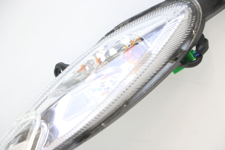 photo de FARO DELANTERO PEUGEOT KISBEE 4T 50 (2023 - 2026) - Zoom estado de uso