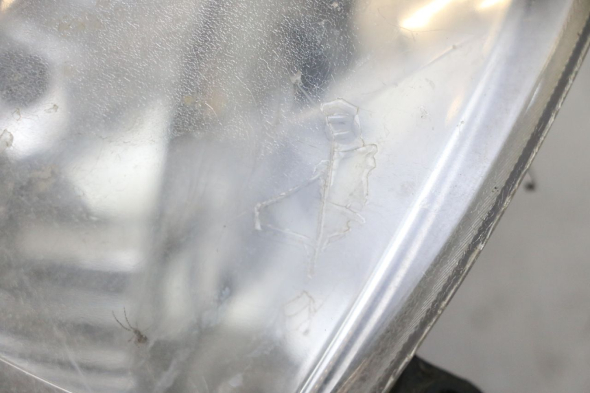 photo de FARO DELANTERO KYMCO DINK 4T 50 (2007 - 2018) - Enfoque en la estructura