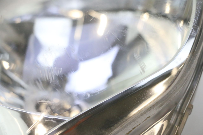 photo de FARO DELANTERO PIAGGIO LIBERTY IGET 4T 50 (2015 - 2020) - Detalle de la pieza