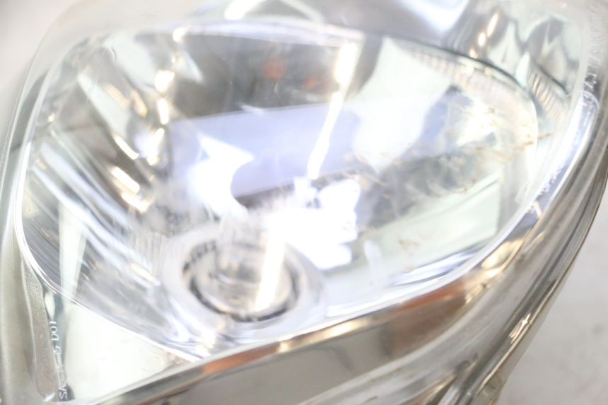 photo de FARO DELANTERO PIAGGIO LIBERTY IGET 4T 50 (2015 - 2020) - Primer plano de alta resolución