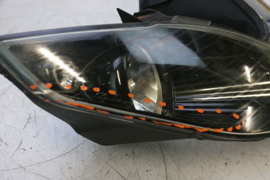 photo de FARO DELANTERO PIAGGIO MP3 RL 250 (2006 - 2010) - Zoom estado de uso